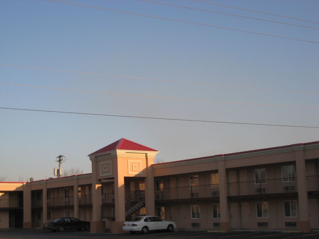 Sands Central Inn هوت سبرنغز المظهر الخارجي الصورة