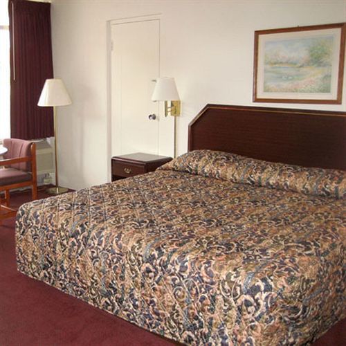 Sands Central Inn هوت سبرنغز الغرفة الصورة